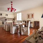 Tramonto Luxury With Private Swimming Pool Apartment